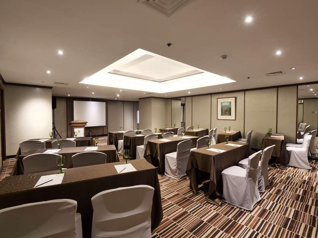 Discovery Suites Manila, Philippines Pasig City Tiện nghi bức ảnh