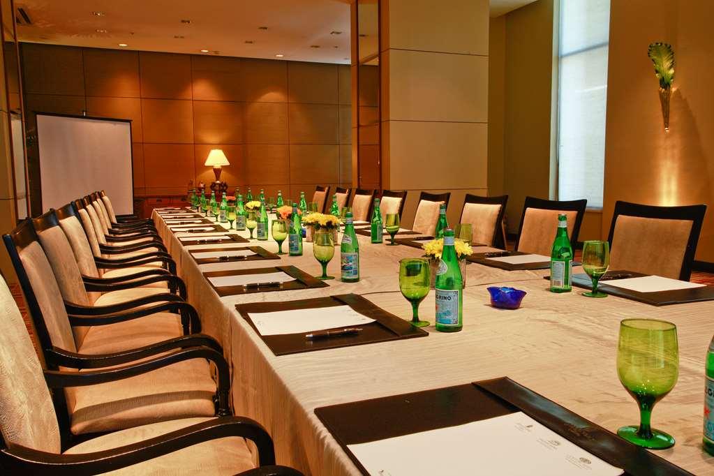 Discovery Suites Manila, Philippines Pasig City Tiện nghi bức ảnh